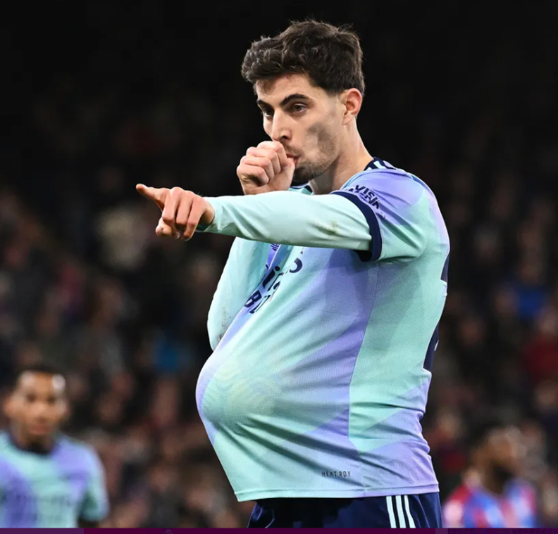 Arsenal Crushes Crystal Palace at Selhurst Park 2 image 74