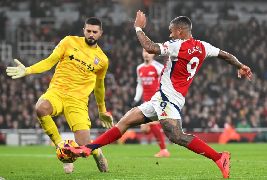 Havertz Strikes as Arsenal Leapfrog Chelsea into Second Place 2 image 99
