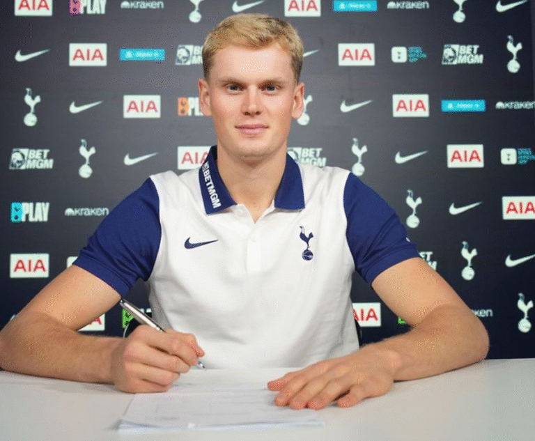 Spurs new signee