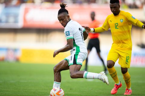 Eagles in trouble