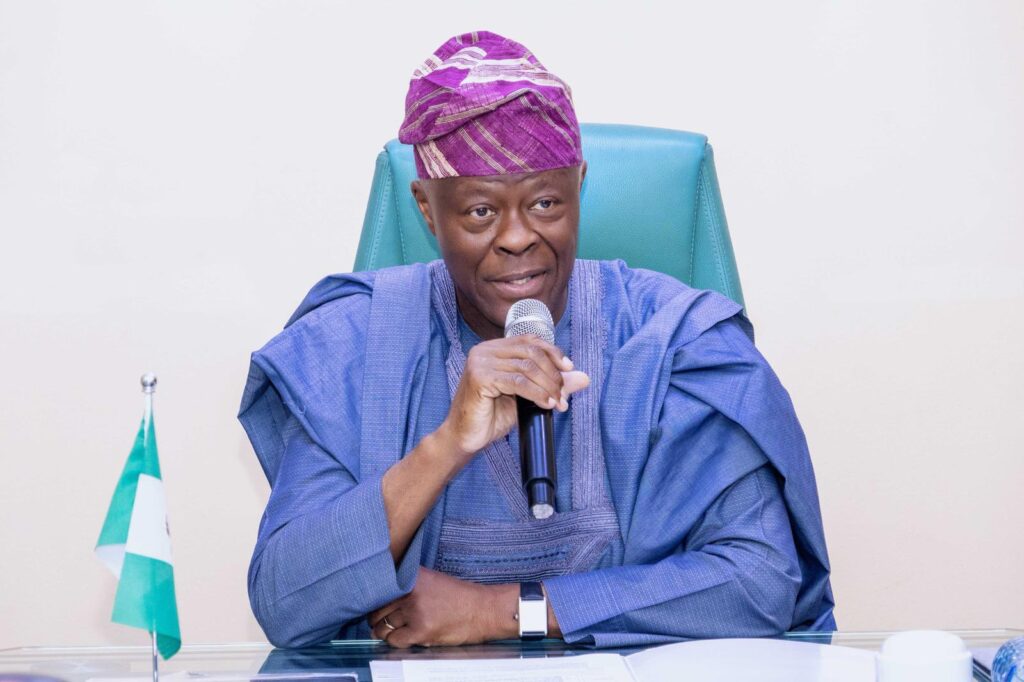 GnR0aXEXUAAwRcA.jpg large