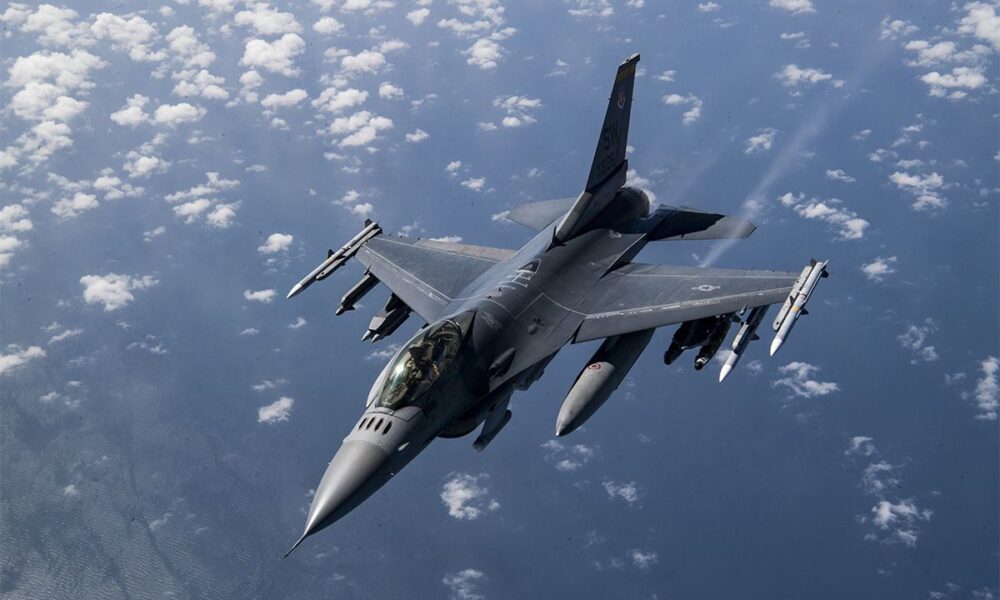 1743548689070F16