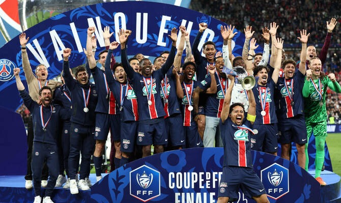 PSG Power Past