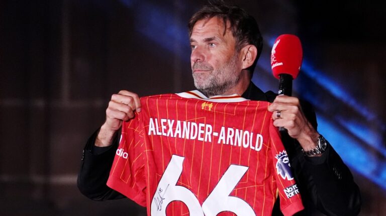 Klopp Heartbroken as Liverpool Fans Turn on Trent 1 klopp heartbroken