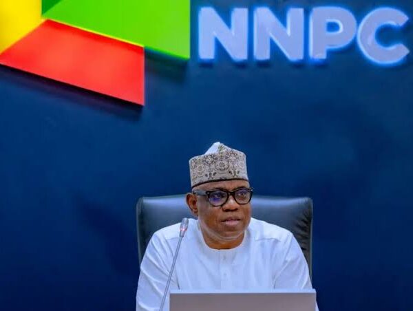 NNPC, Gas Firms Seal 20-Year Supply Deals With NLNG