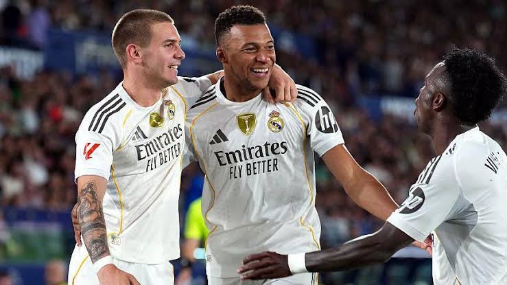 WhatsApp Image 2025 09 24 at 5.40.13 AM