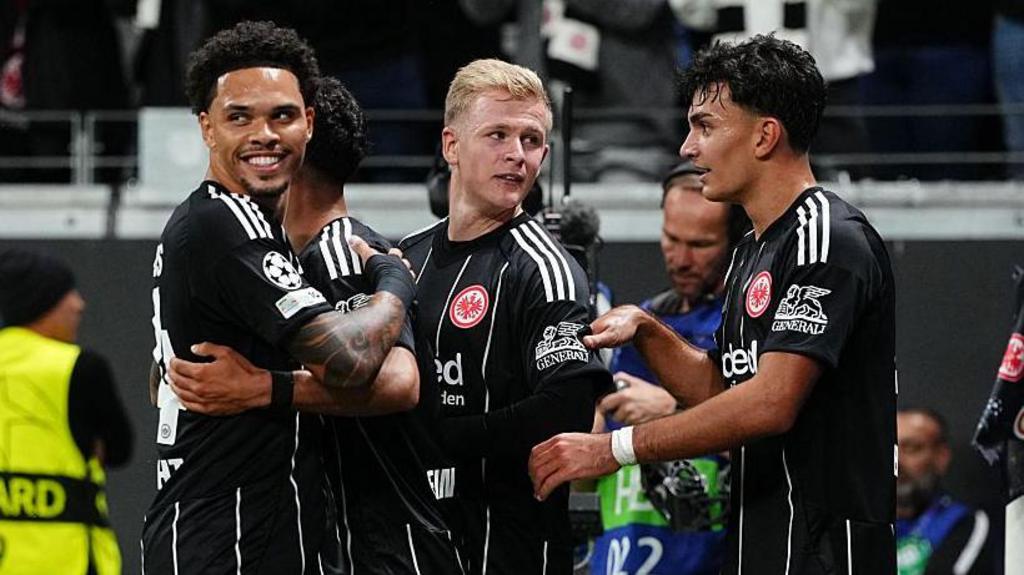 Frankfurt Thrash Galatasaray in Five-Star UCL Opener
