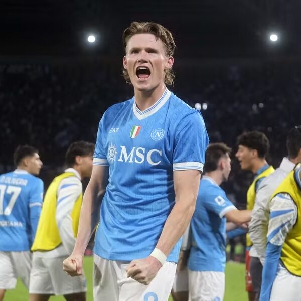 Napoli Outclass Inter to Go Top of Serie A