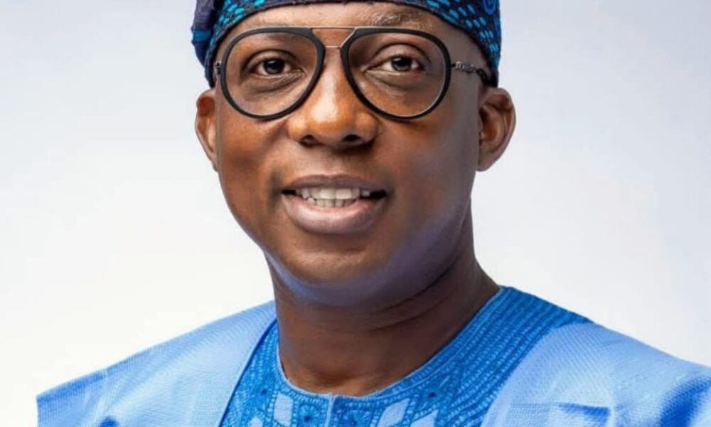 Tokunbo Wahab. Hon commissioner for Environment