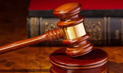 gavel judge court 25048346