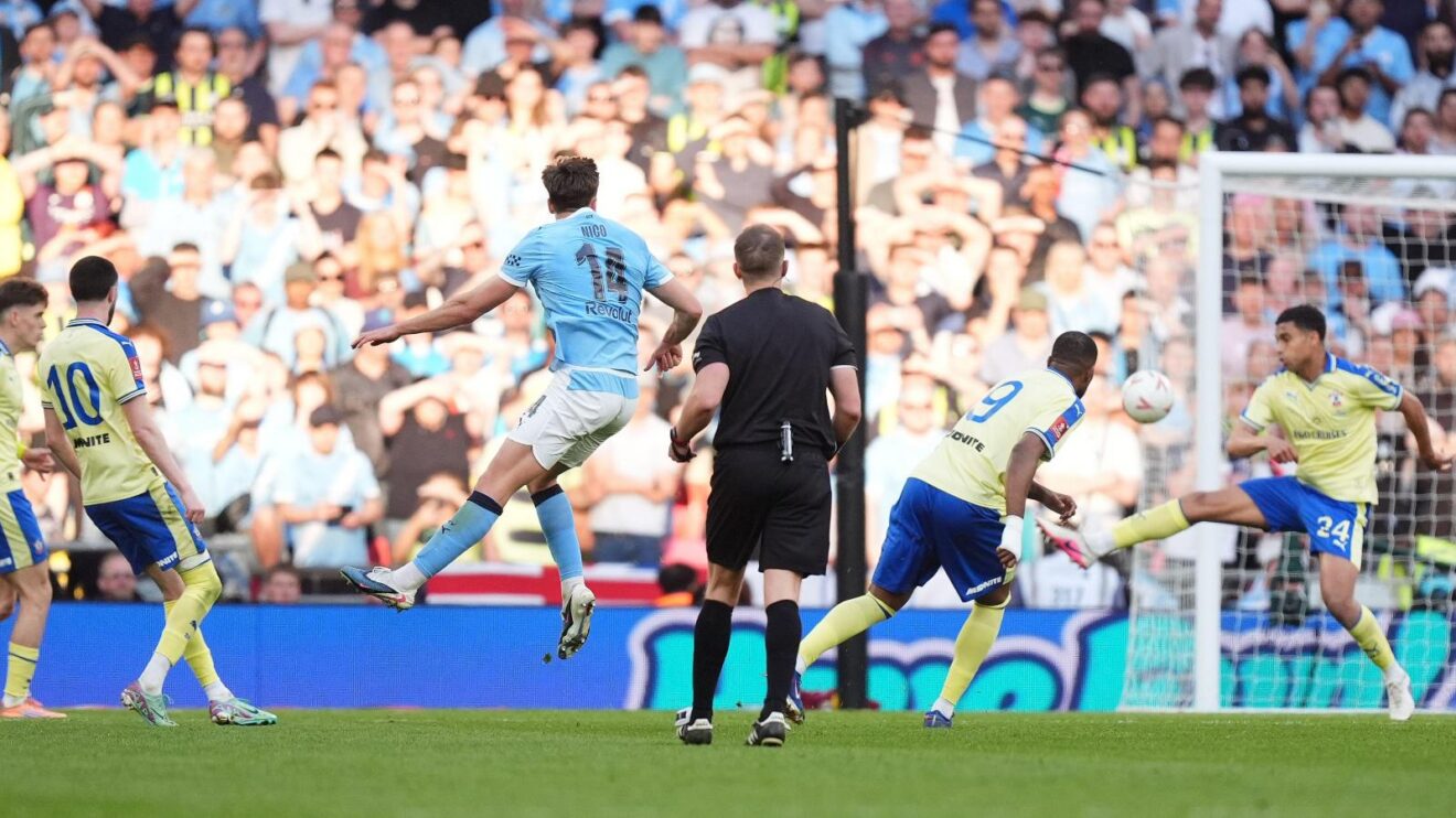 Nico Gonzalez Man City F365 1320x742