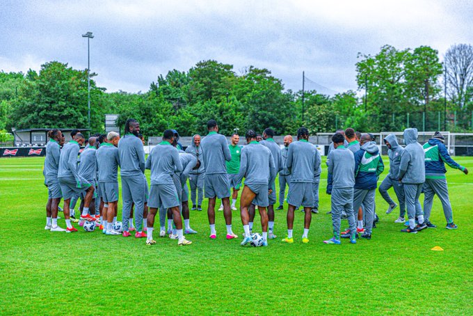 SUPER EAGLES
